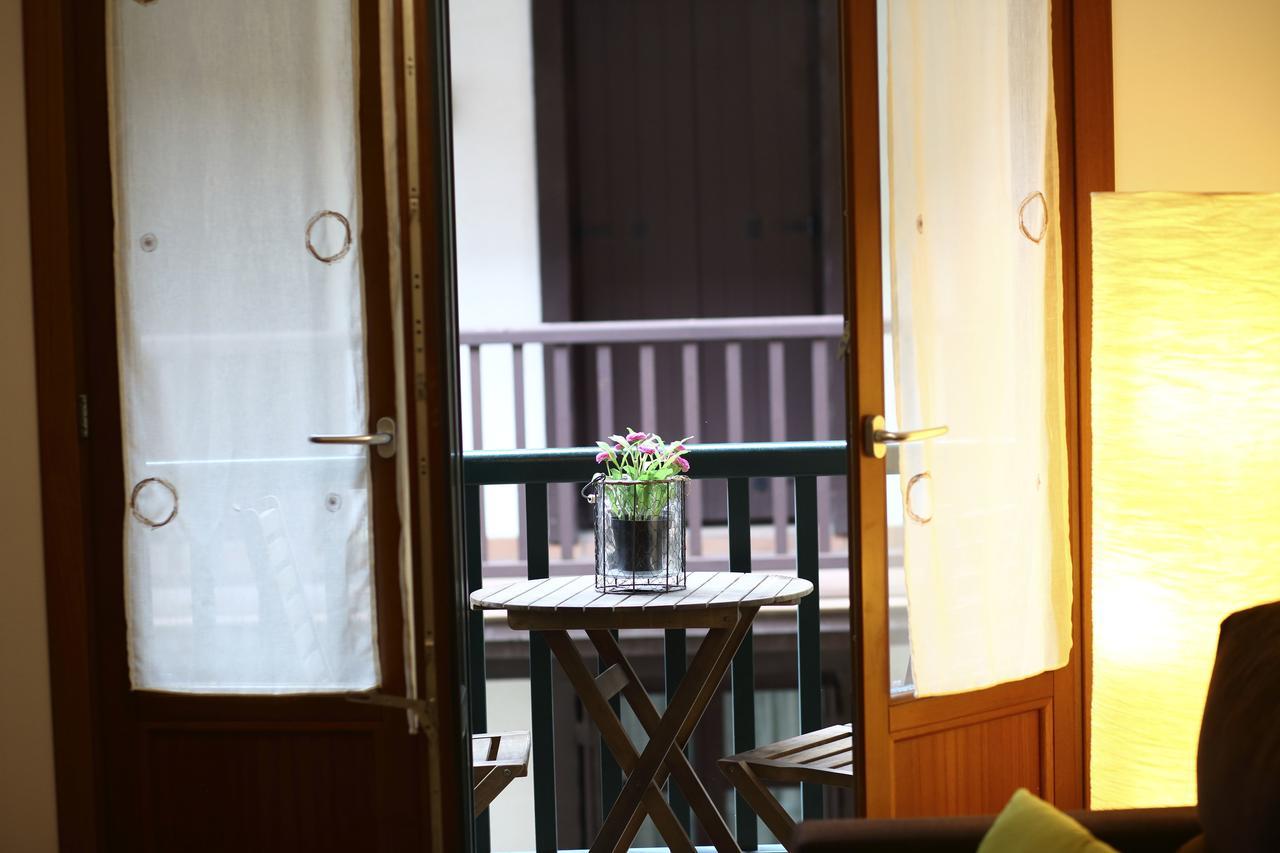 Tolosa By Smiling Rentals Hondarribia Exterior photo